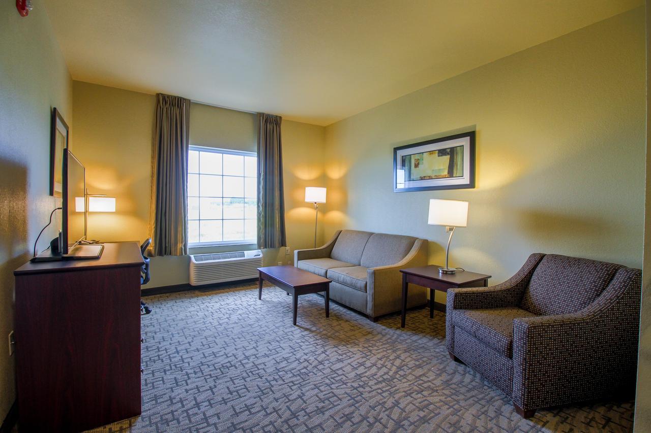 Cobblestone Hotel & Suites - デビルズレイク エクステリア 写真